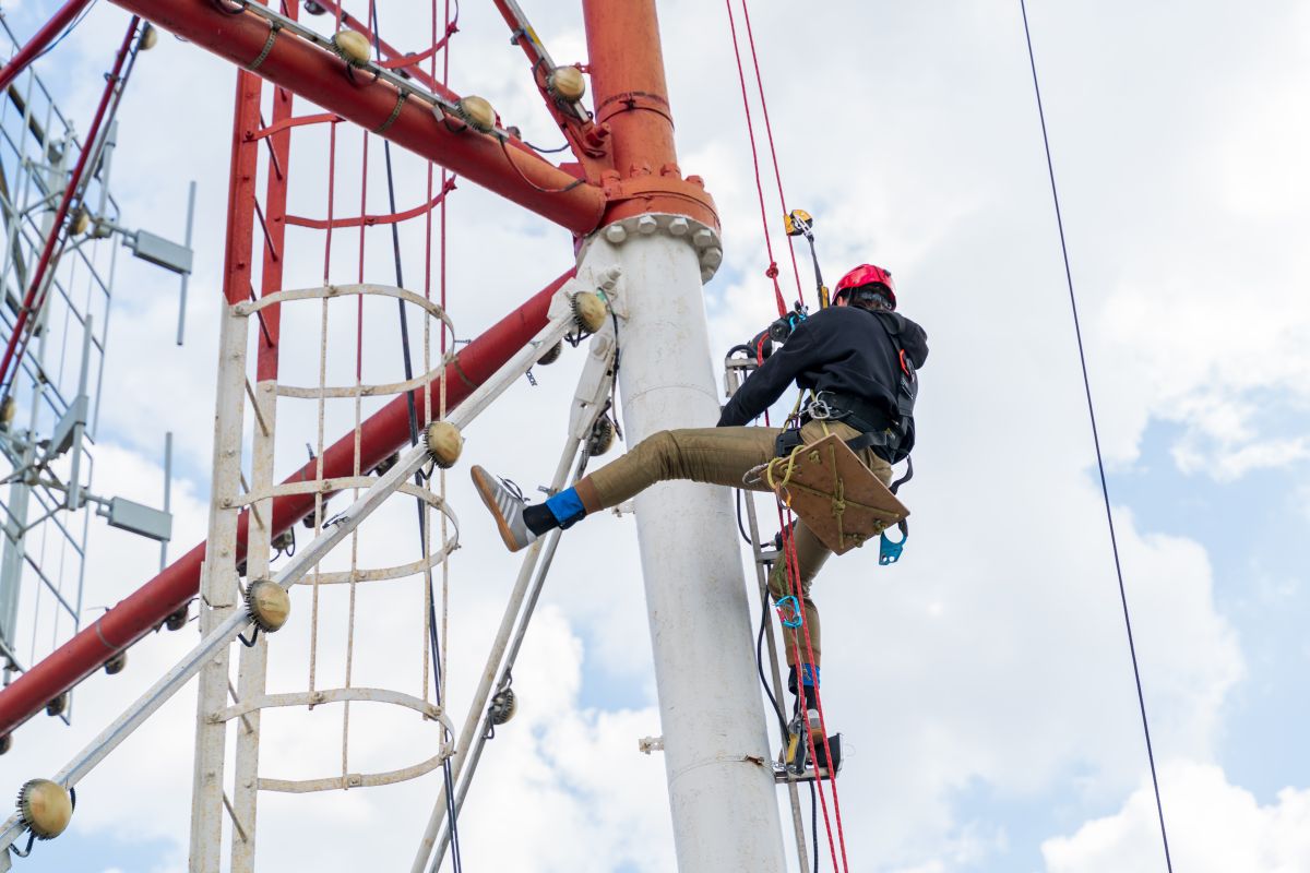 Alpinism utilitar Alba Iulia Util Alpin Solutions